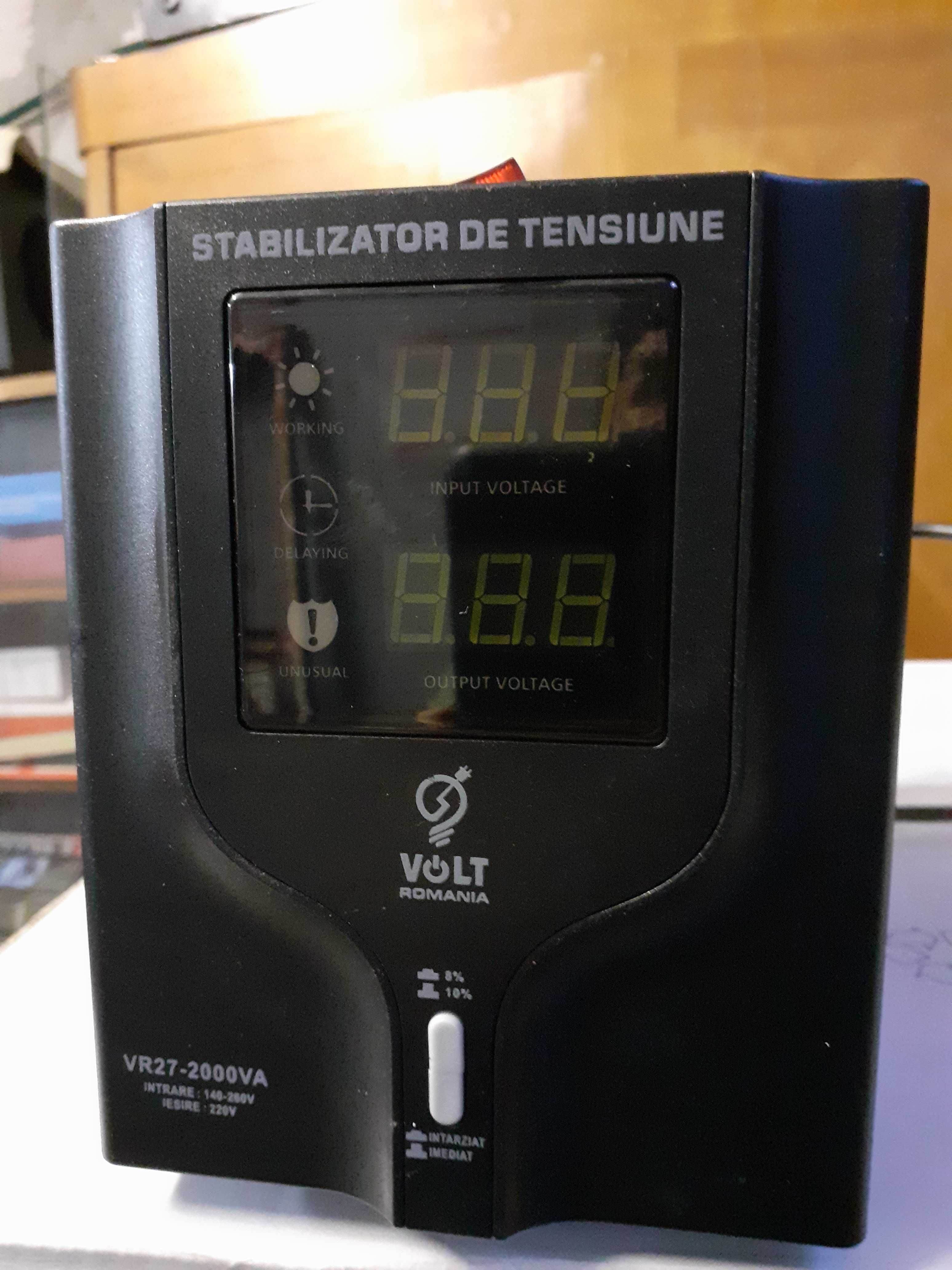 Stabilizator de tensiune cu servomotor ,cu releu.