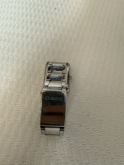 Vand ceas dama Casio LTP-1336D