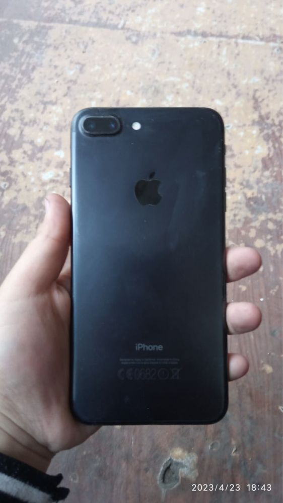 iPhone 7 + без гарантирую 128гб 100% ёмкость