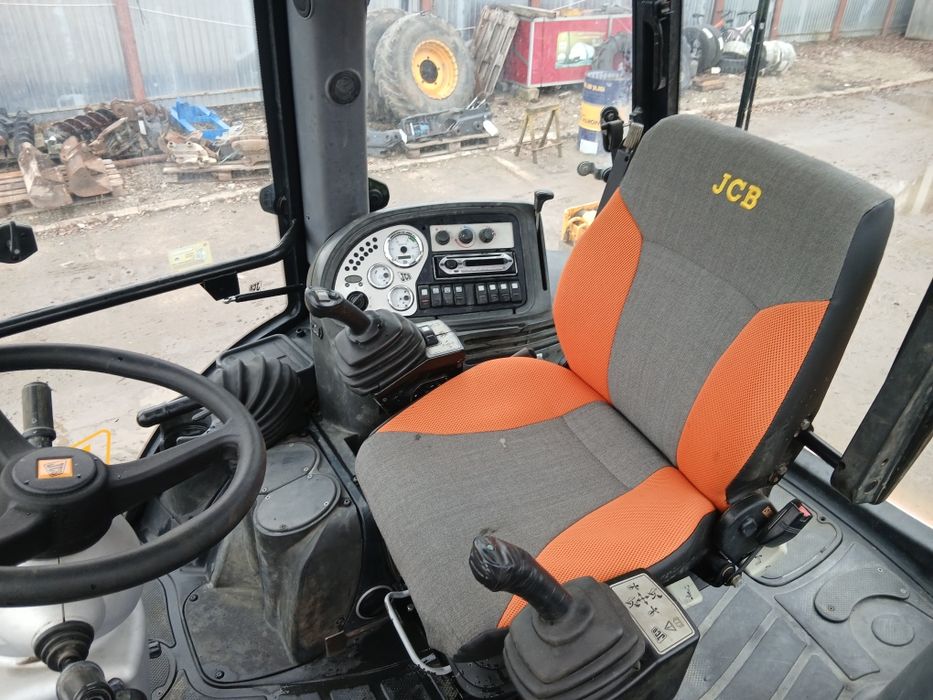 Vand buldoexcavator jcb 3cx