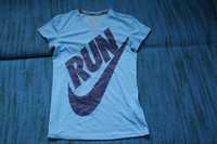 Camasa Levi's L si tricou Nike Run S