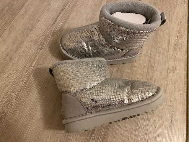Детски Апрески UGG