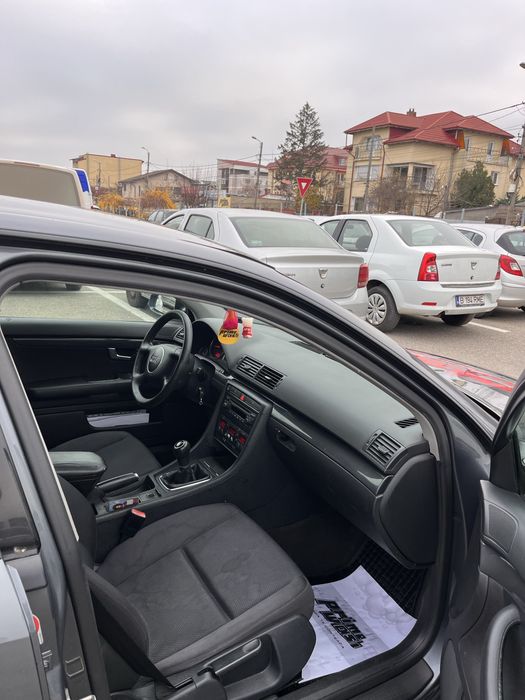 Audi A4 din 2004 motor 1.6 benzine euro 4 acte la zi