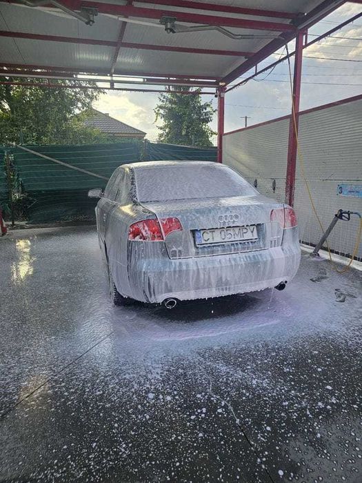 Vand Audi A4 B7 2.0 TFSI 2005