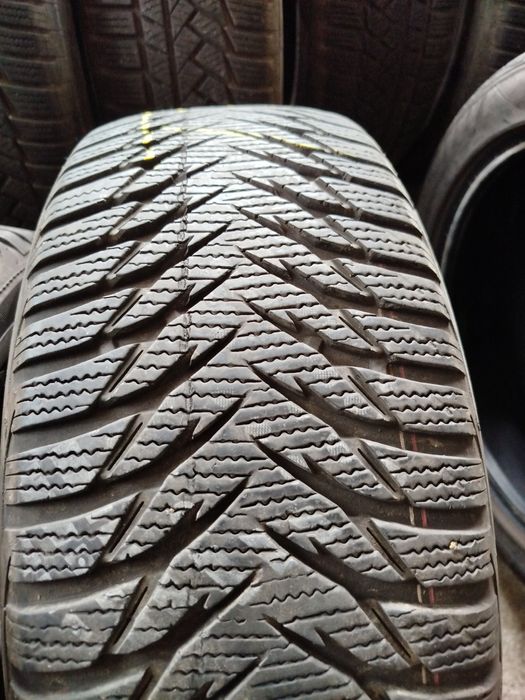 Vând anvelope 205/55/16  Goodyear