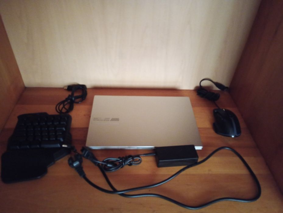 Laptop Asus vivoobok 14