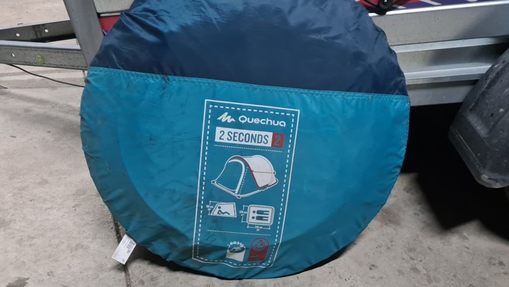 Vând cort Decathlon