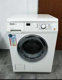 Miele, nowotronnic w 3746S. Import Germania