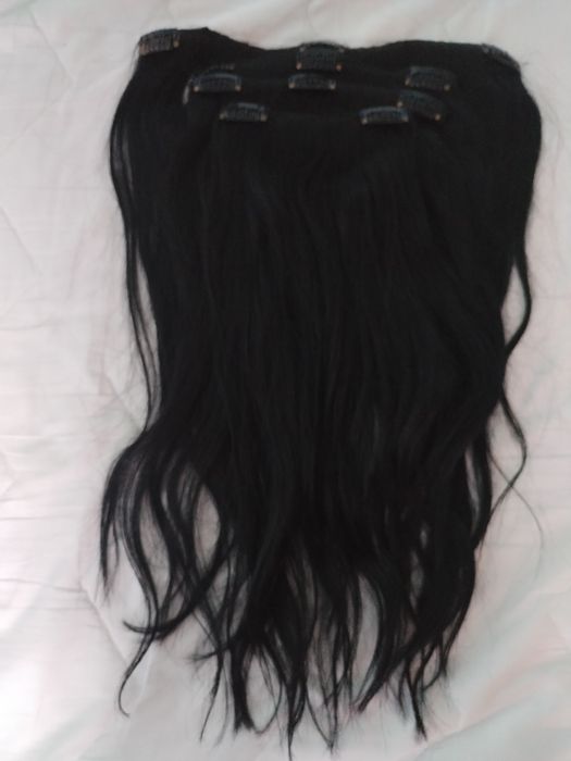 Естествена черна коса