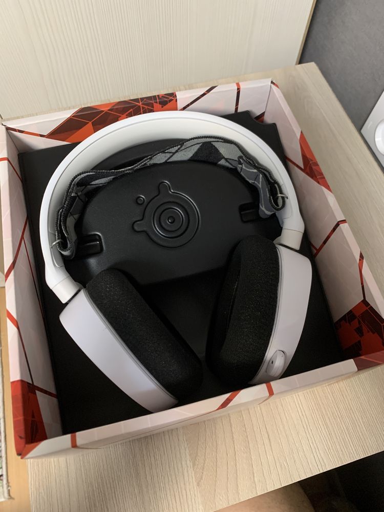 Наушники Steelseries Arctis 3