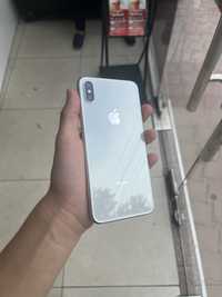 iPhone Xs max 64gb ideal