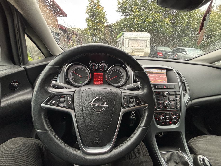 Opel astra j Sport Tourer