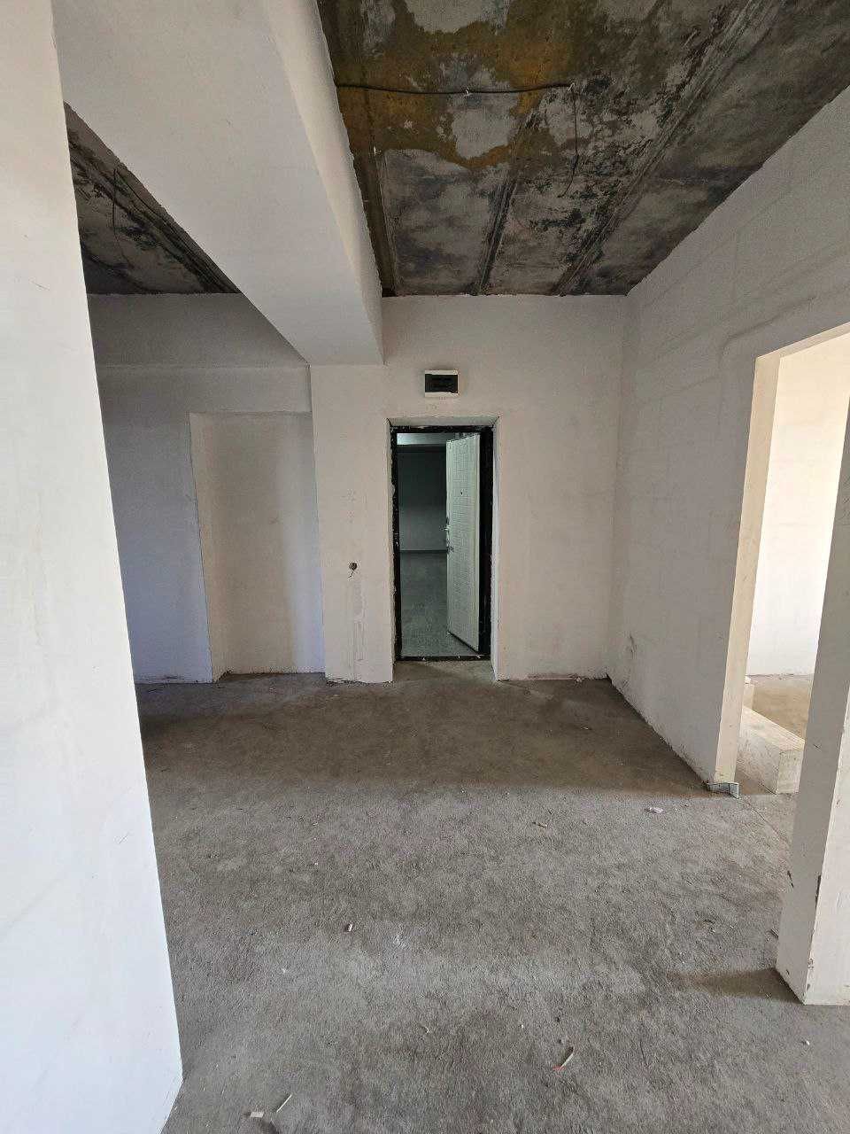 3х ком квартира. Прописка, метро максим горький 2 этаж