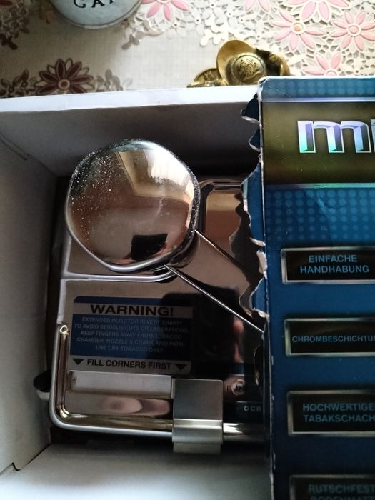 Mașină făcut tigarete