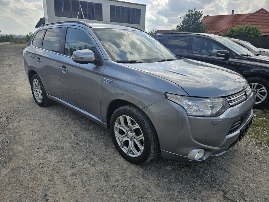 2.0 PHEV 4WD Plug-In Hybrid