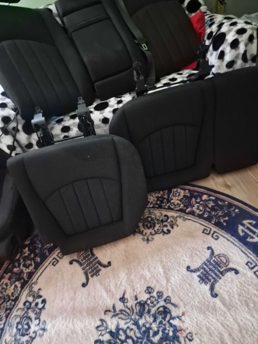Vând interior textil Mercedes W211 E class