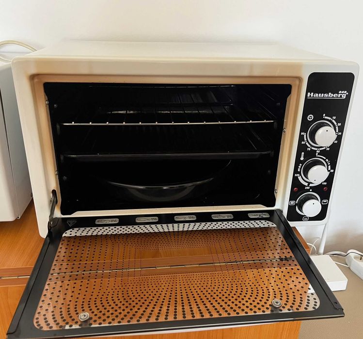 Cuptor electric utilizat