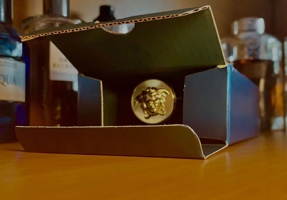 Versace Eros-Apa de Parfum