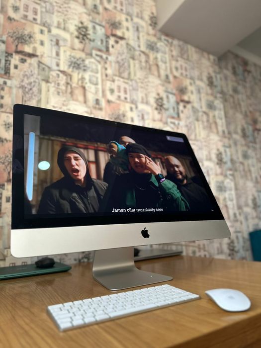 Продается почти новый IMac срочно!
