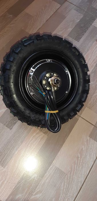 Гума офролд за електрическа тротинетка