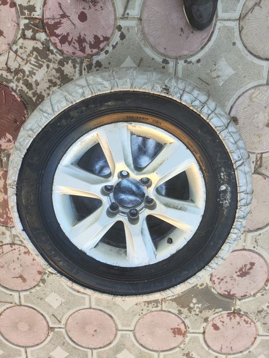 Запасные колеса продается 1 штук