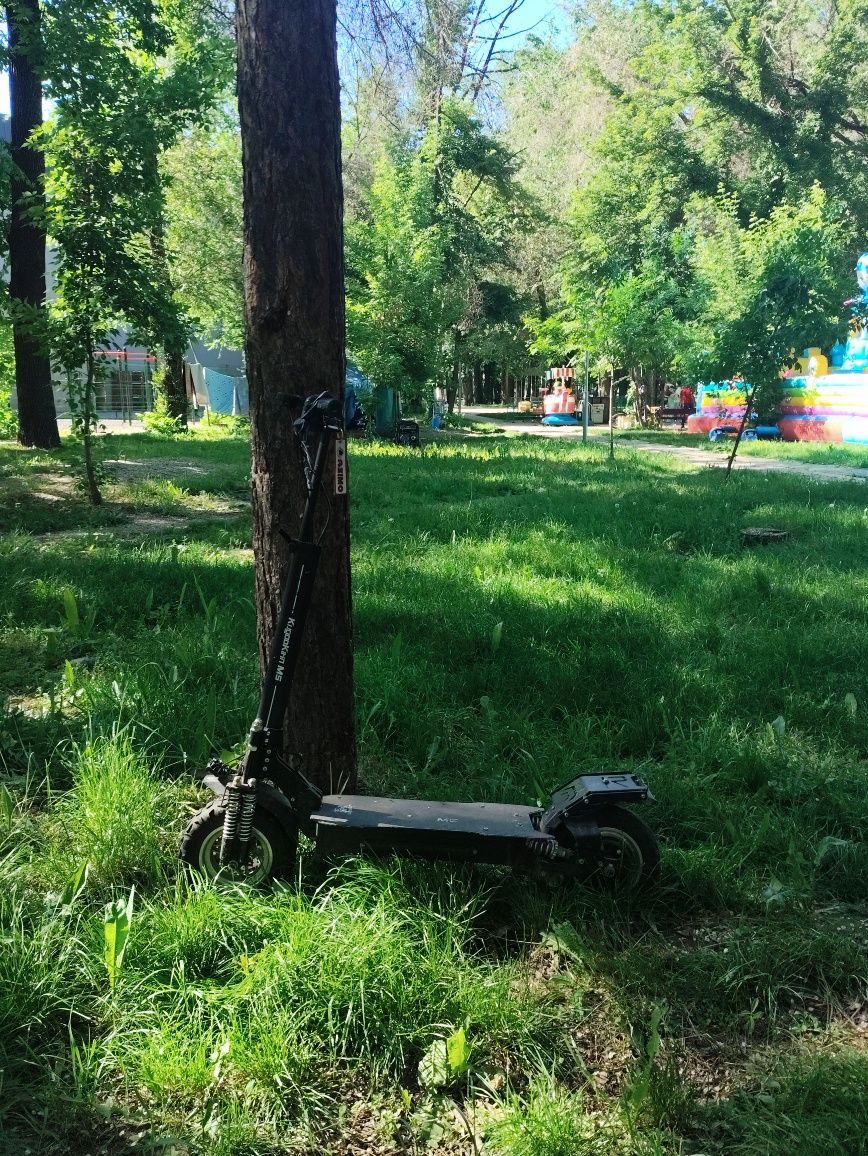 Электро самокат куго м5
