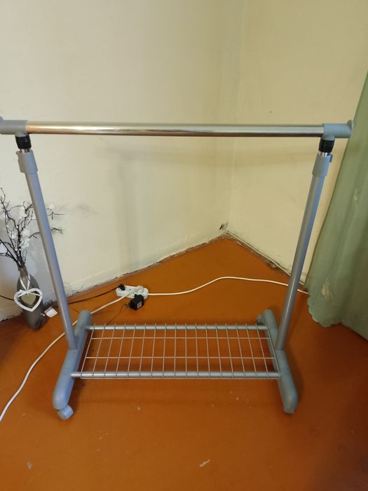 Вешала для одежды