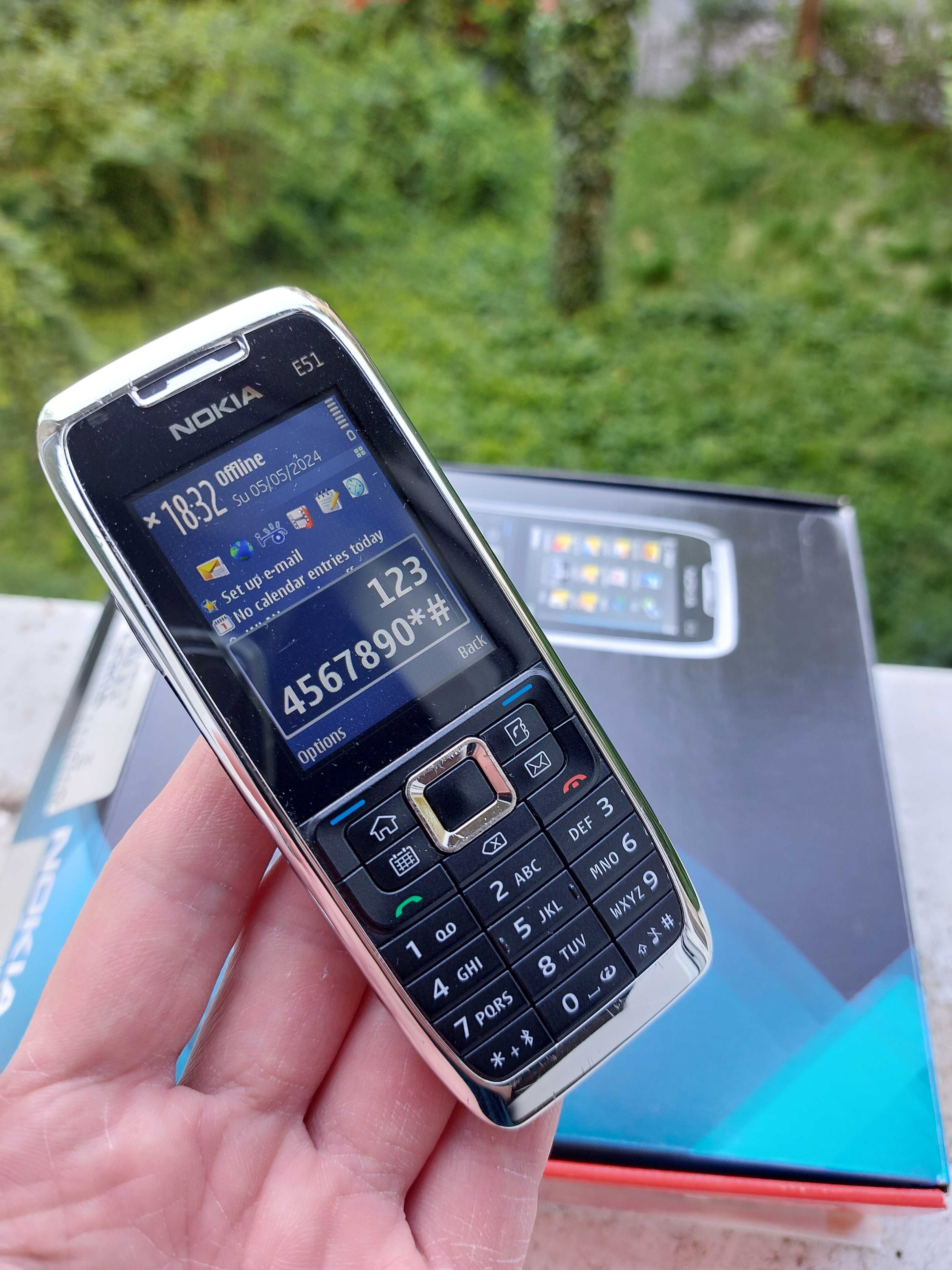 Nokia e51 orig. Finlanda decodat la cutie cu accesorii stare f buna