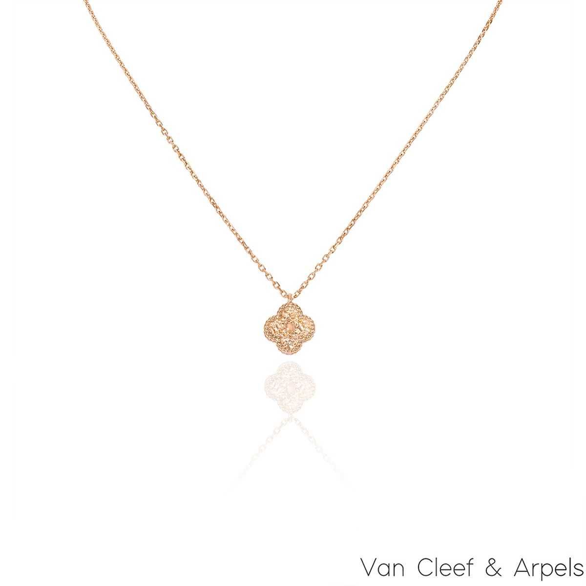 Van Cleef & Arpels VCA Rose Diamond Sweet Alhambra Clover Дамско Колие