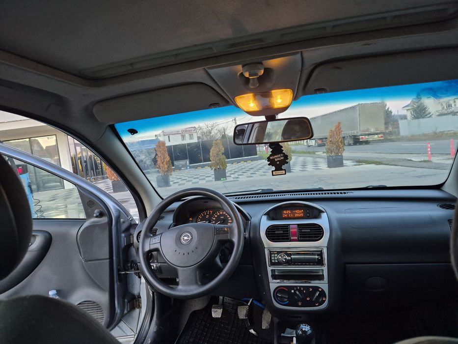 Opel Corsa C 1.0 an 2004