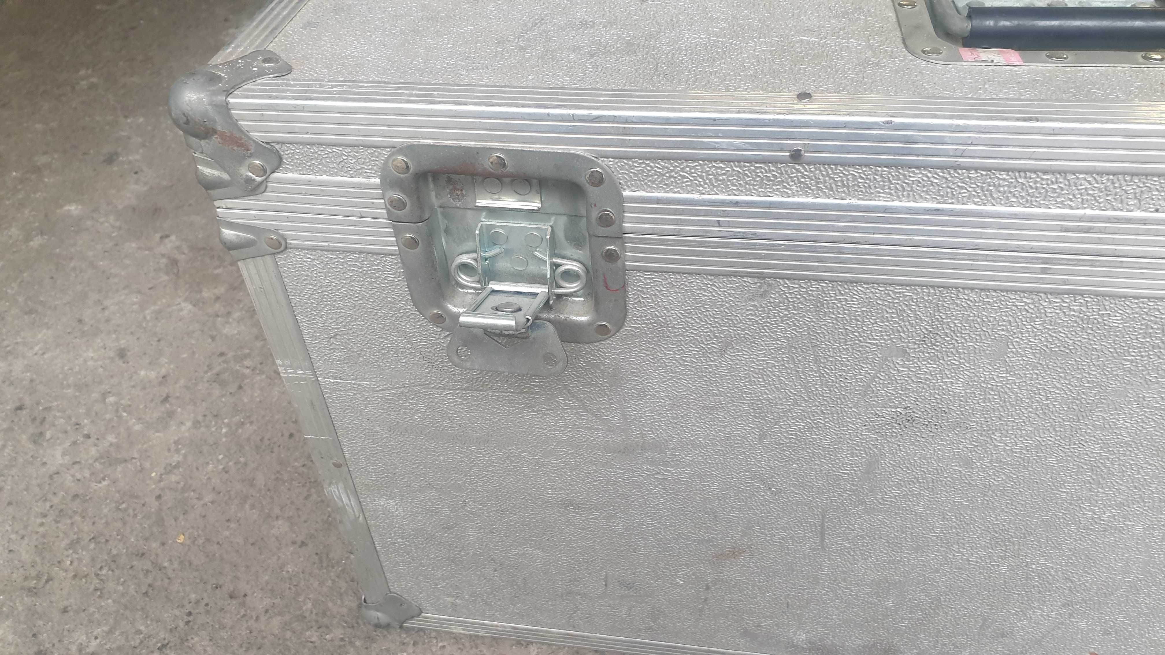Куфар, сандък за аудио оборудване