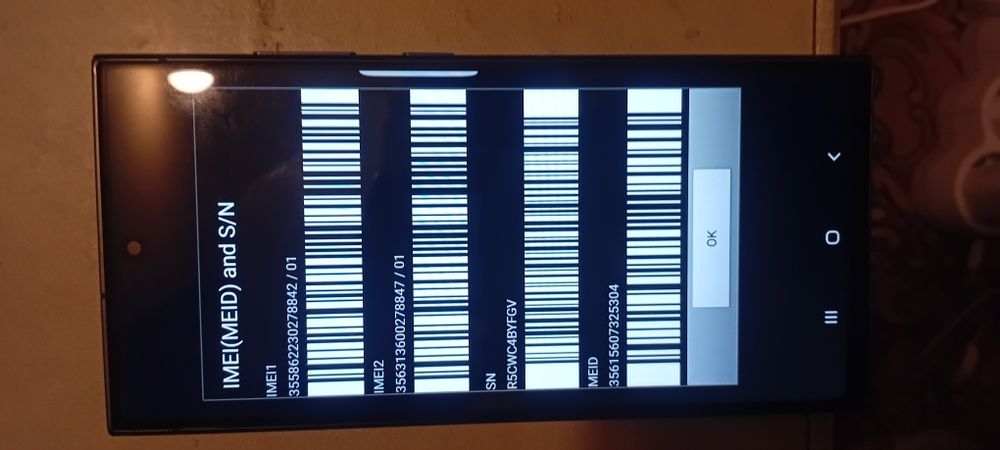 Schimb Samsung Galaxy S24 Ultra – spate spart, display schimbat