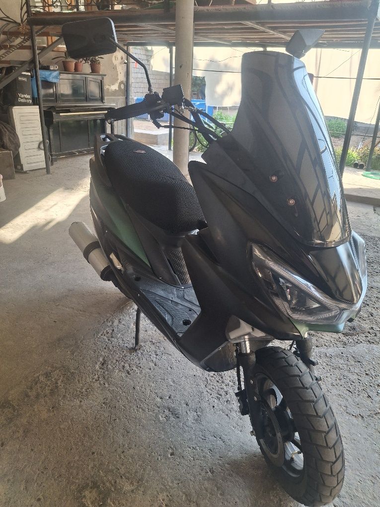 Skuter tiger cotk