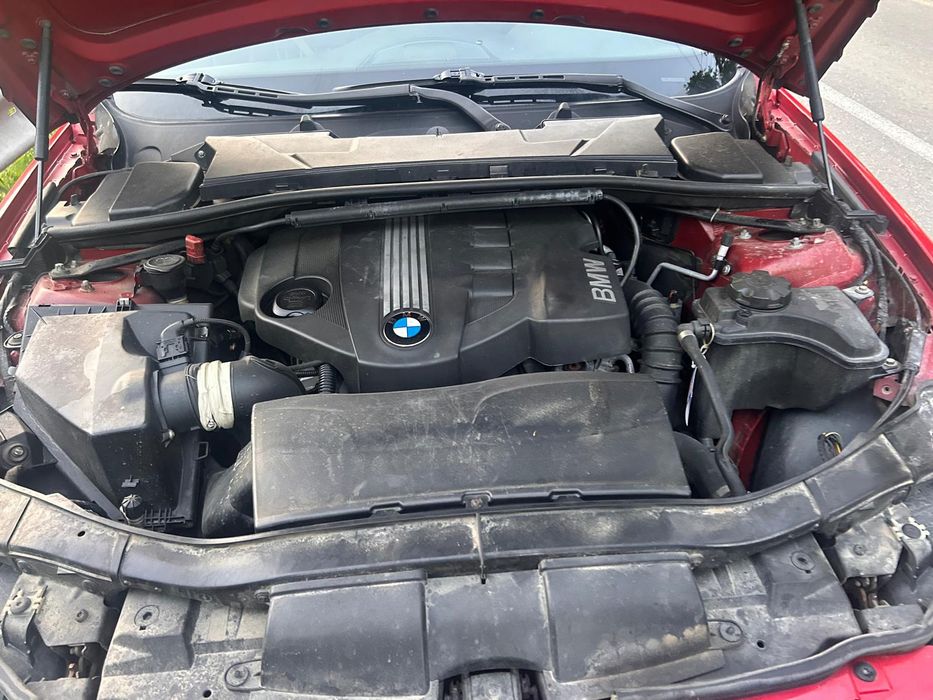 Vând bmw 318d break