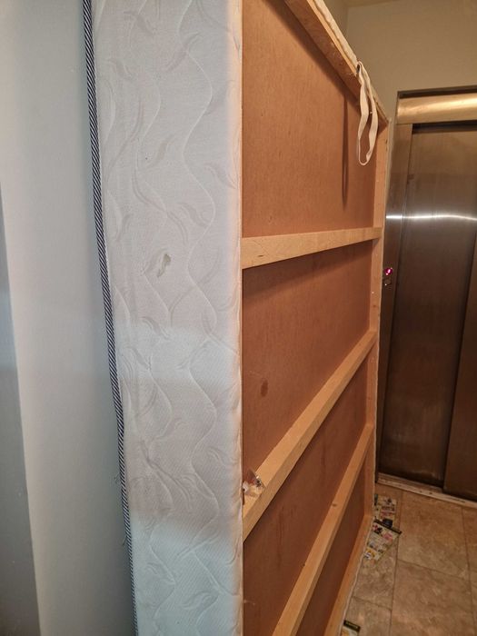 Матрак 160 200 в добро състояние