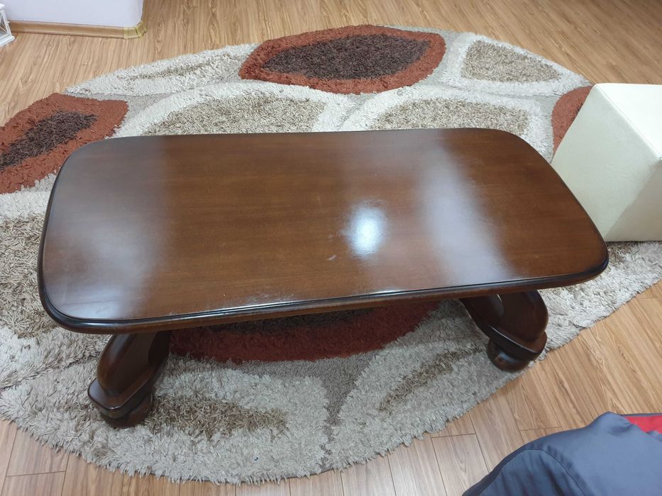 Masuta lemn masiv-living