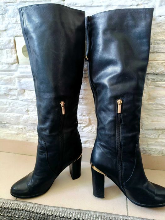 Продам женские зимние сапоги