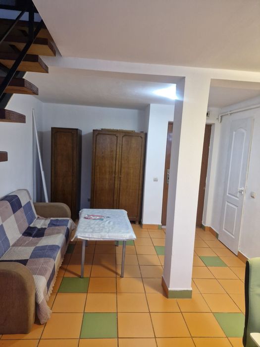 Apartament de închiriat