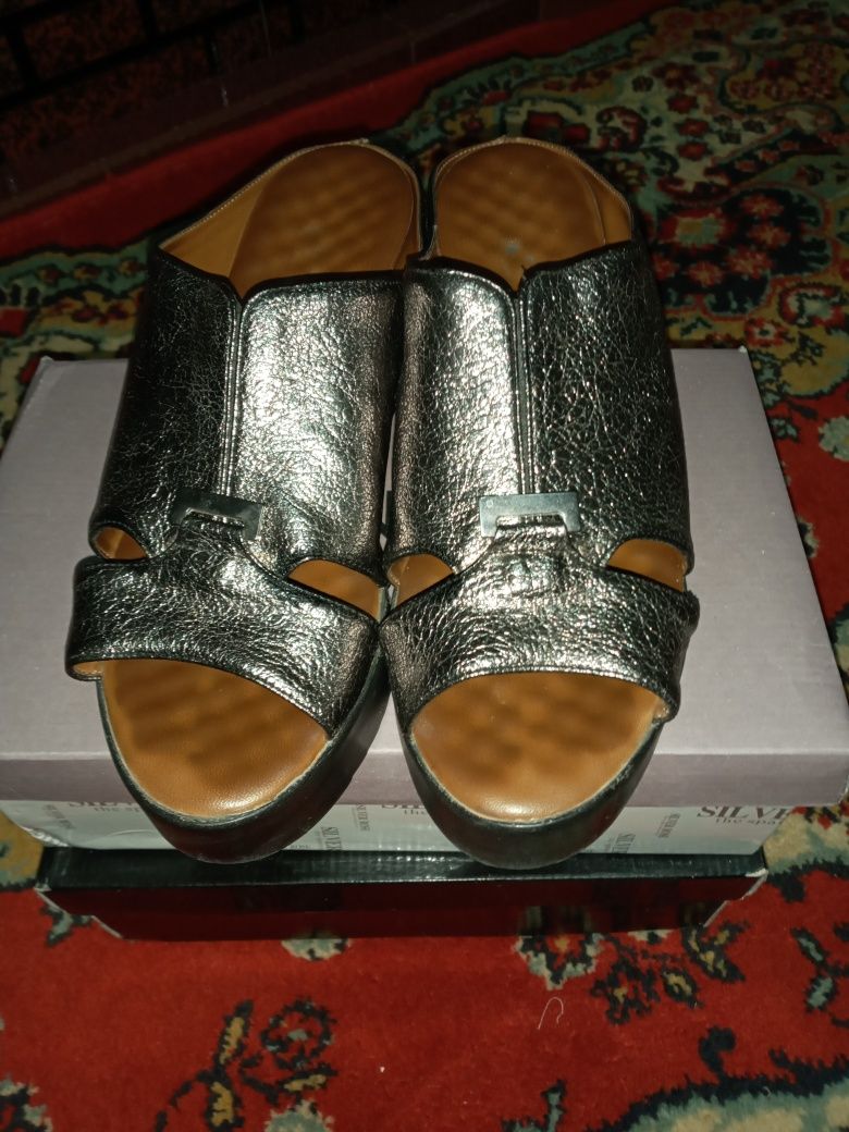 Шлёпанцы,летняя обувь,размер39-40