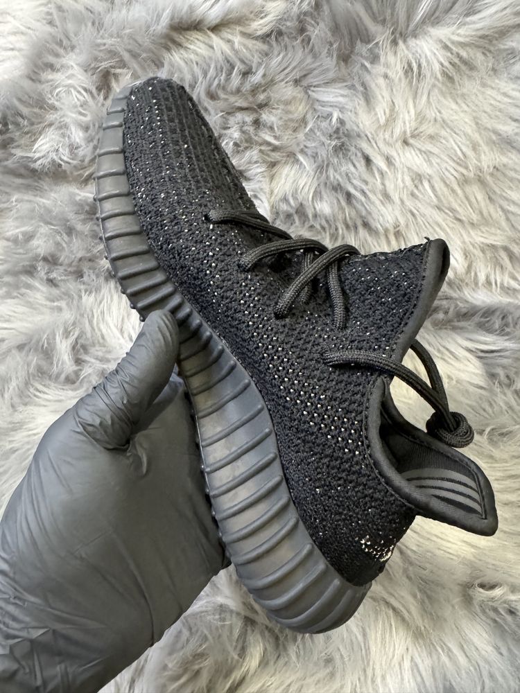 36-46 Yeezy 350 v2 Oreo