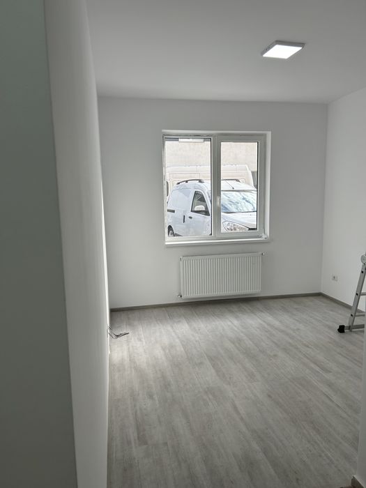 Vand Spatiu Comercial  intersectie Tineretului cu Ilie Petre- Chiajna