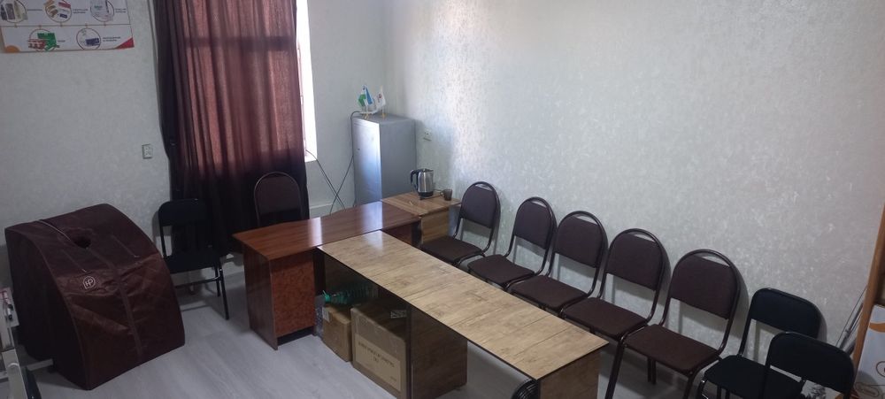 ОФИС учун хона ижарага берилади. 21м2