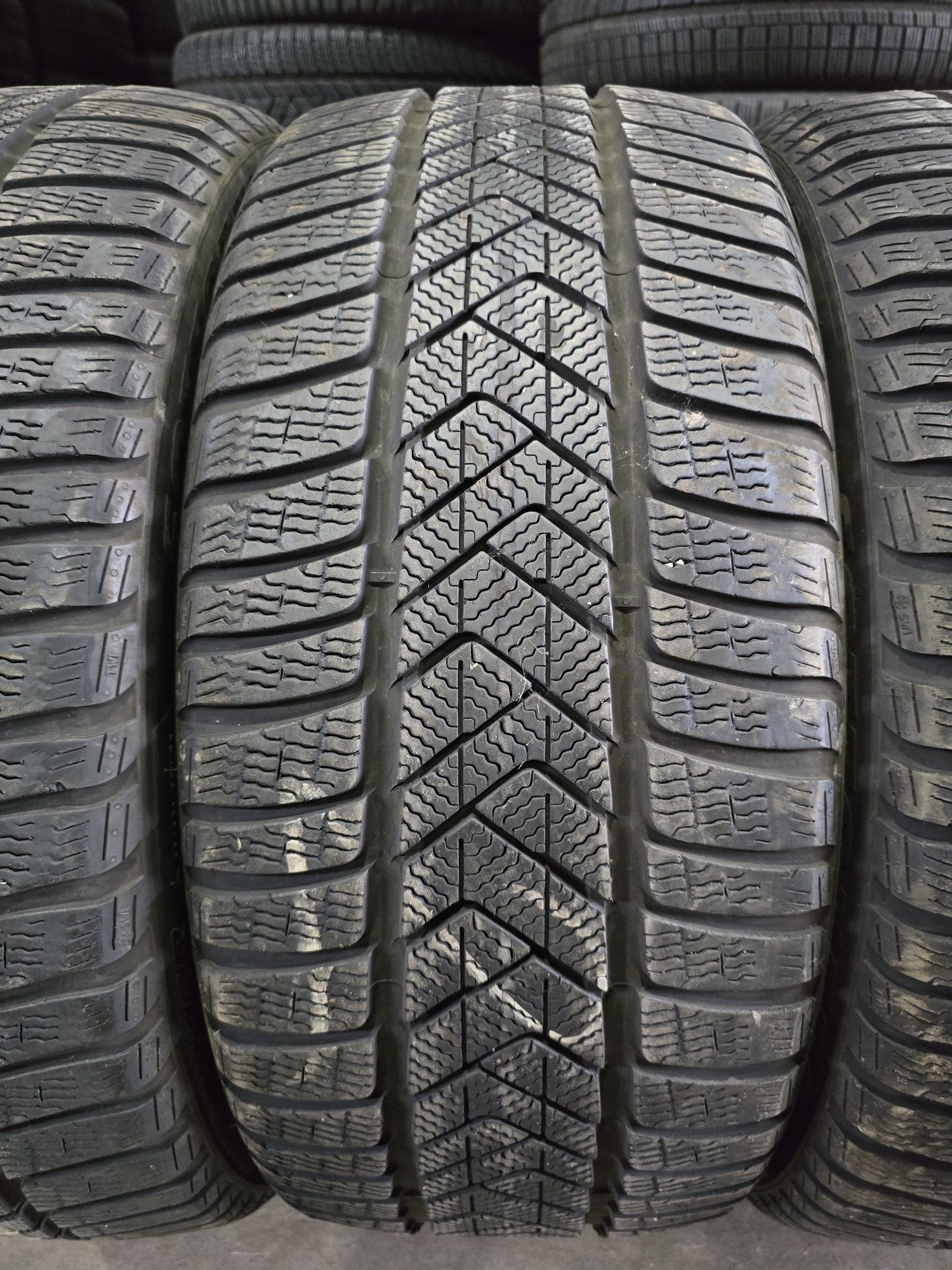 255/35/21 PIRELLI 4бр