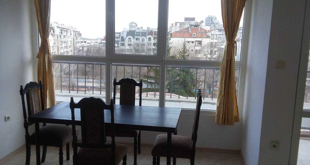 Дава се под наем Тристаен апартамент в Бургас, Лазур - 87 кв.м за 190 € - Снимка #4