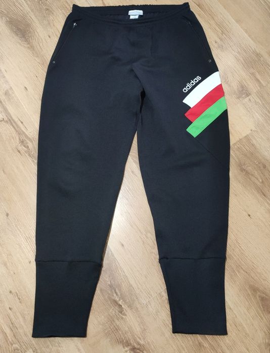 Pantaloni Adidas vintage anii 90 mărimea L