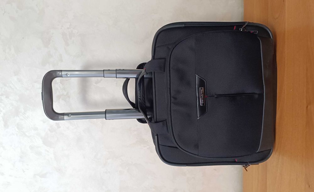 Samsonite- Бизнес Чанта-Като Нова