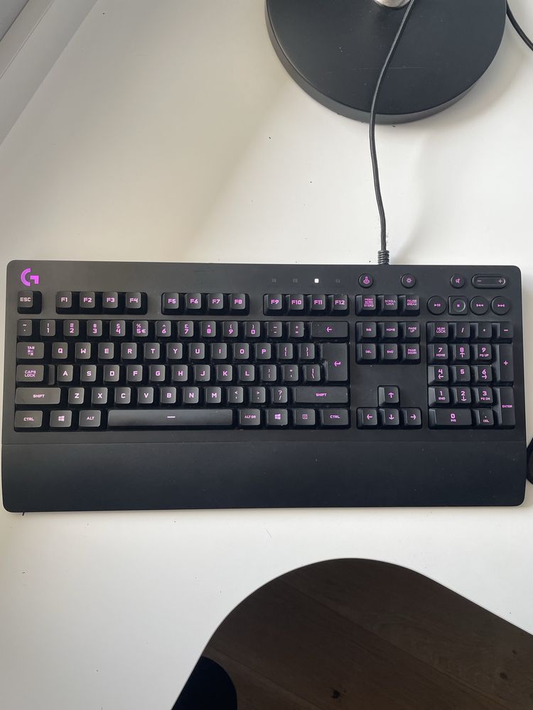 Геймърска клавиатура  G213
