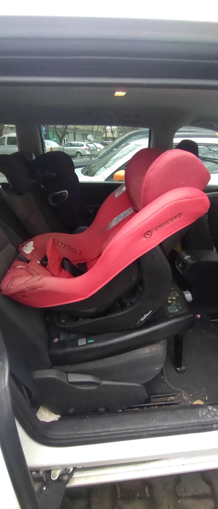 Scaun auto pentru copii Concord cu isofix