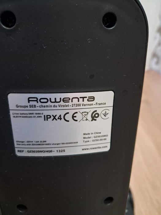 Aspirator vertical Rowenta