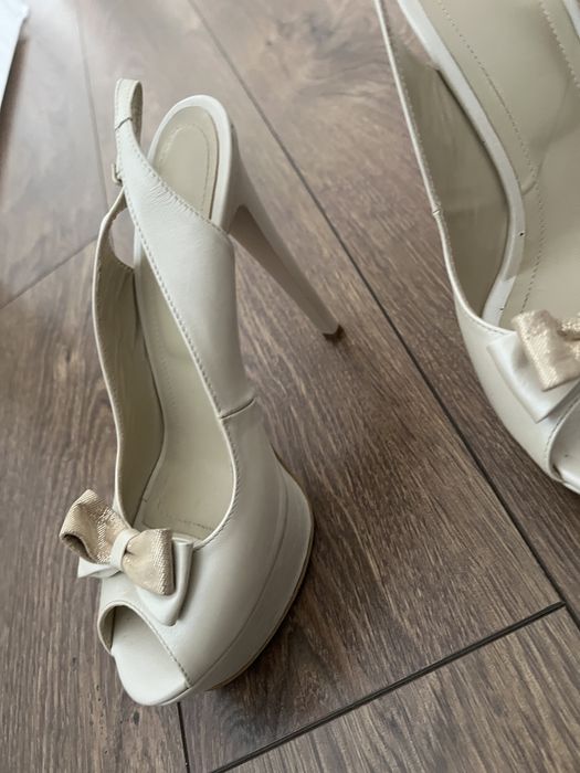 Sandale cu platforma Stefania